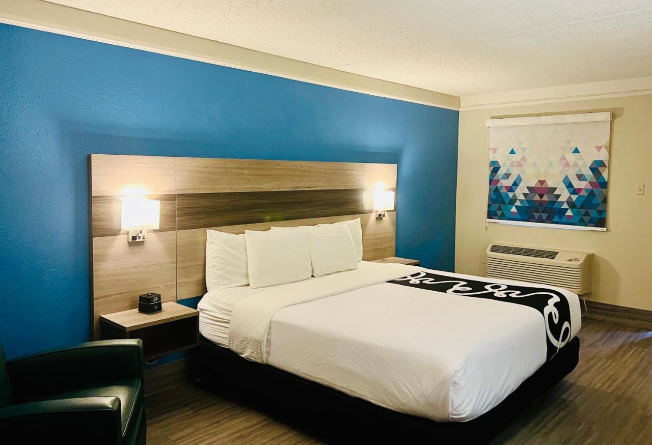 La Quinta Inn By Wyndham Denver Northglenn Exterior photo