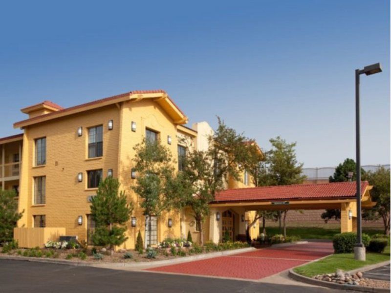 La Quinta Inn By Wyndham Denver Northglenn Exterior photo